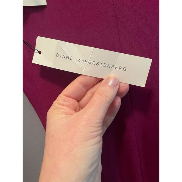 Diane von Furstenberg Women's Bell Sleeve Dress Size 2 Purple Knee Length - Picture 7 of 10